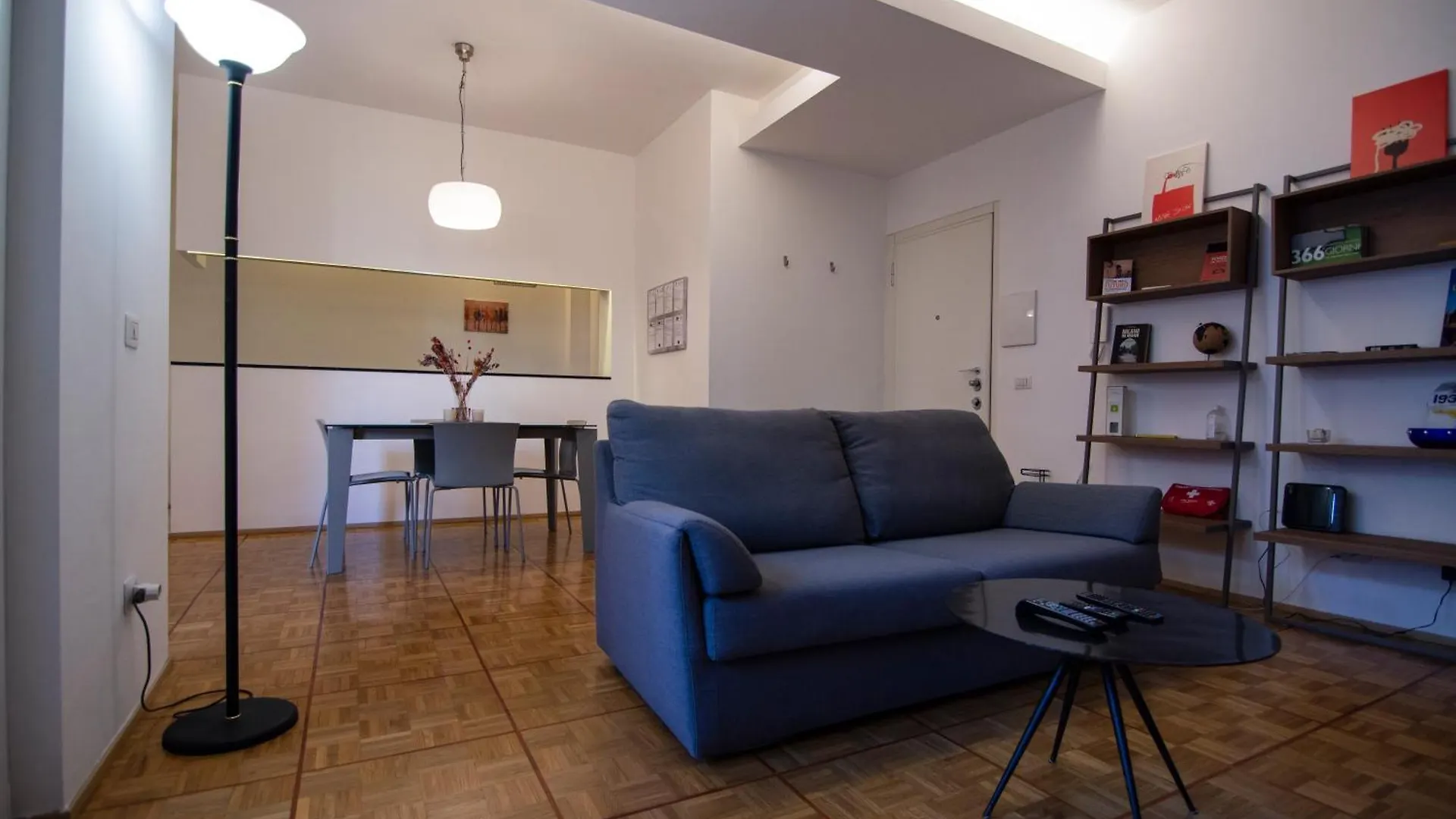 Boutique Home - Tra Centrale E Buenos Aires Μιλάνο 0*,
